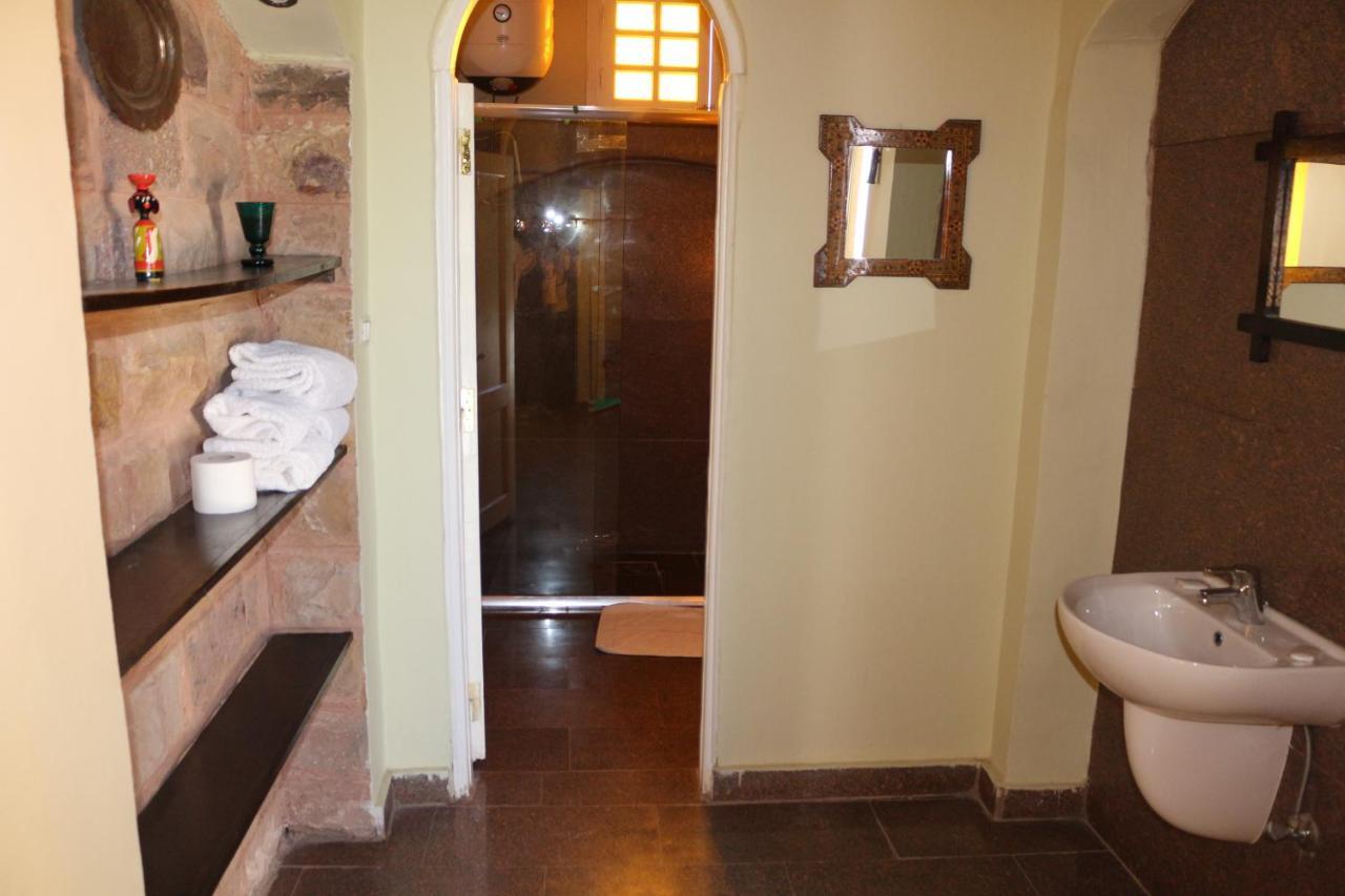 Artika Wadi Kiki Hotel Asuán Exterior foto