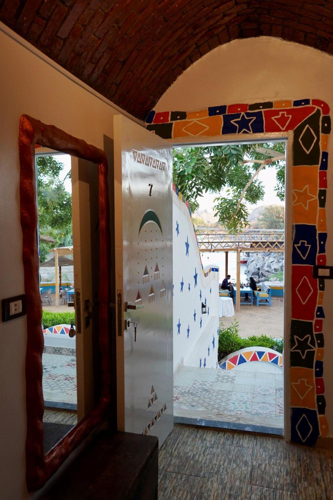 Artika Wadi Kiki Hotel Asuán Exterior foto